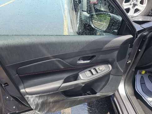 Used 2026 Nissan Sentra SR w/ Floor Mat Package FWD image 9