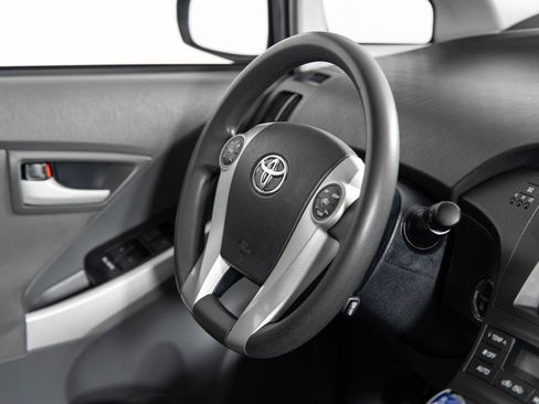 Used 2011 Toyota Prius Two image 24