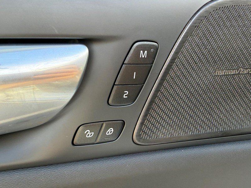 Used 2024 Volvo S60 T8 Plus w/ Climate Package AWD/4WD image 17