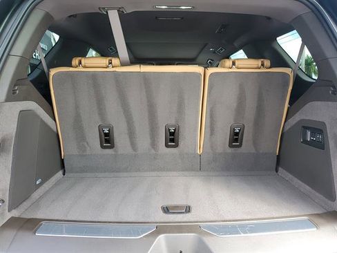 Certified 2025 Cadillac Escalade Premium Luxury image 30