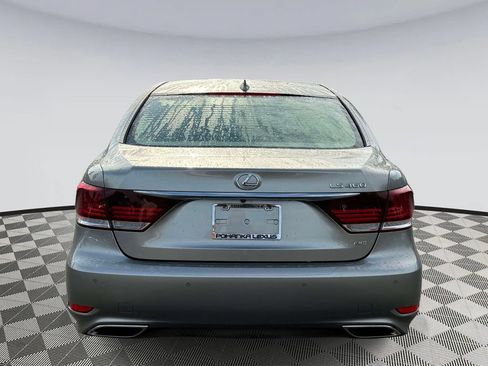 Used 2017 Lexus LS 460 AWD w/ Comfort Package image 3