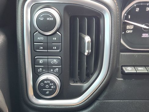 Used 2021 GMC Sierra 1500 AT4 w/ AT4 Premium Package AWD/4WD image 19