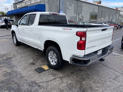 Used 2021 Chevrolet Silverado 1500 LT w/ Fleet Comfort Package image 11