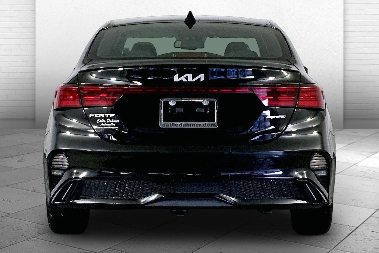 Used 2023 Kia Forte GT-Line FWD image 3