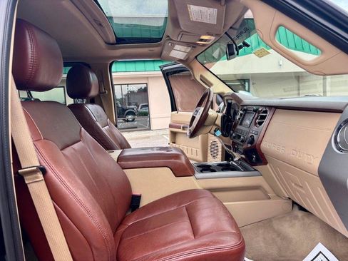 Used 2012 Ford F250 King Ranch w/ King Ranch w/Chrome Pkg AWD/4WD image 15