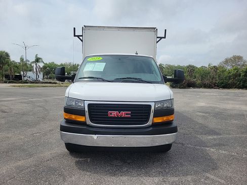 Used 2023 GMC Savana 3500 w/ Power Convenience Package RWD image 4