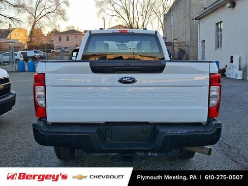 Used 2022 Ford F250 XL w/ Power Equipment Group image 6