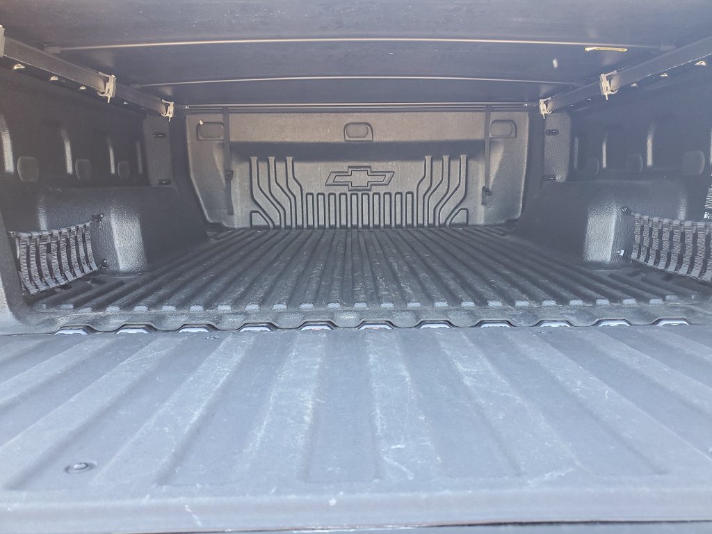 Used 2024 Chevrolet Silverado 1500 LT AWD/4WD image 33