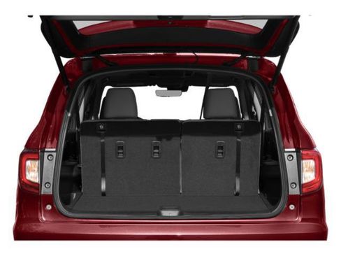 Used 2019 Honda Pilot Touring image 11