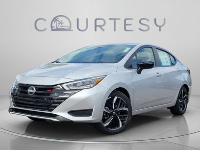 New 2025 Nissan Versa SR w/ Trunk Package