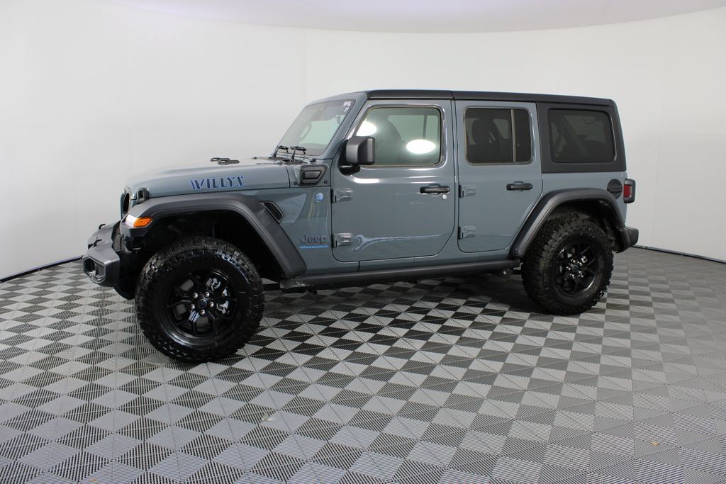 Used 2025 Jeep Wrangler Unlimited Sport S 4xe AWD/4WD image 2