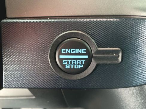 Used 2022 Ford Bronco Outer Banks image 17