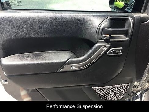 Used 2018 Jeep Wrangler Unlimited Sport AWD/4WD image 19