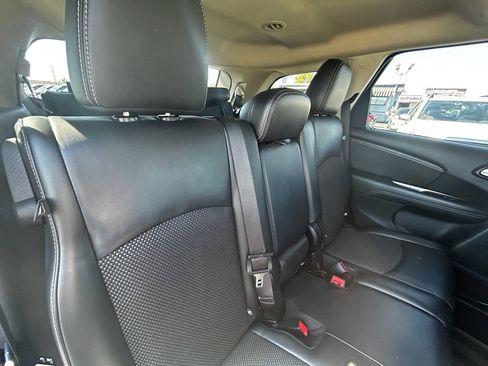 Used 2020 Dodge Journey Crossroad image 14