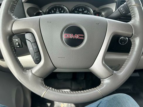 Used 2008 GMC Sierra 2500 SLE w/ Snow Plow Prep Package AWD/4WD image 15