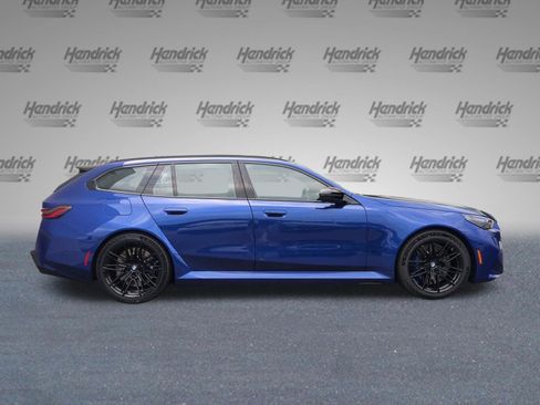New 2027 BMW M5 Touring AWD/4WD image 11