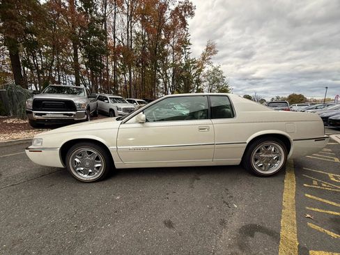 Used 1998 Cadillac Eldorado image 3