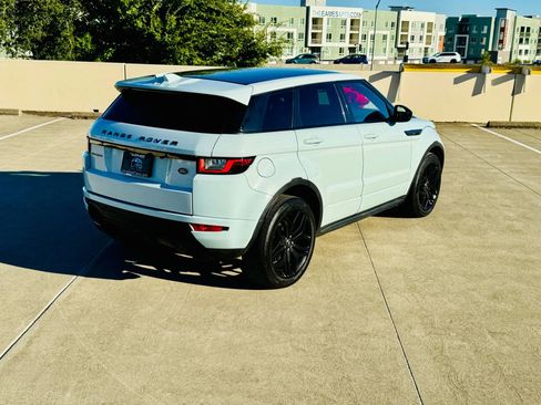 Used 2017 Land Rover Range Rover Evoque HSE Dynamic image 7