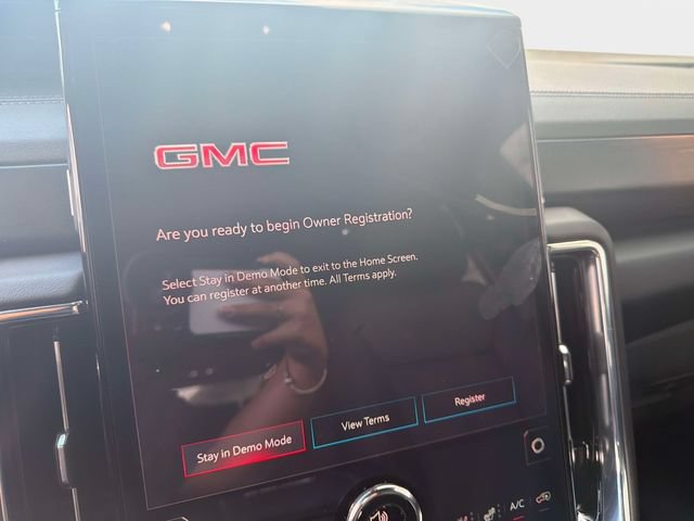 New 2026 GMC Yukon XL Denali w/ Sun & Power Step Package AWD/4WD image 19
