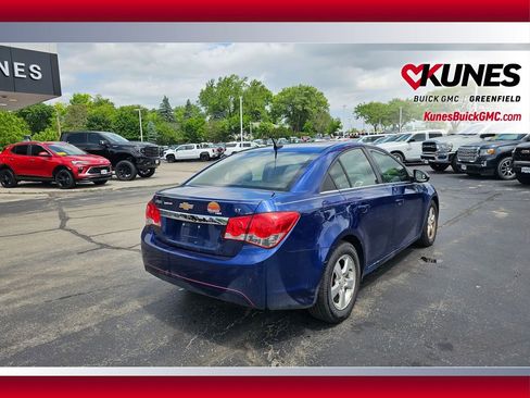 Used 2012 Chevrolet Cruze LT FWD image 3