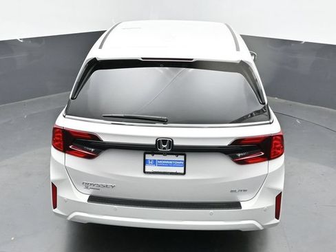Used 2025 Honda Odyssey Elite image 28