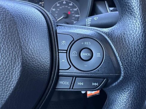 Certified 2025 Toyota Corolla LE image 24