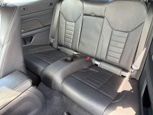 Used 2023 BMW 440i xDrive Convertible w/ Premium Package image 18