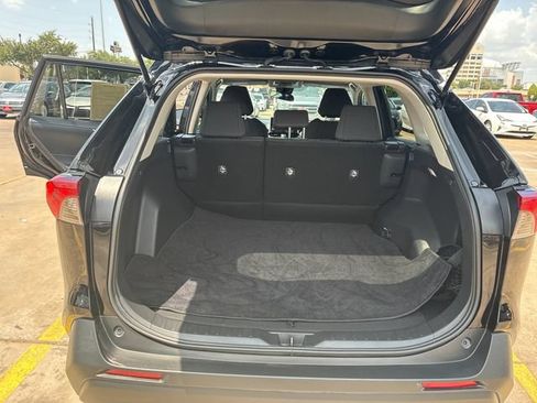 Used 2025 Toyota RAV4 LE FWD image 16