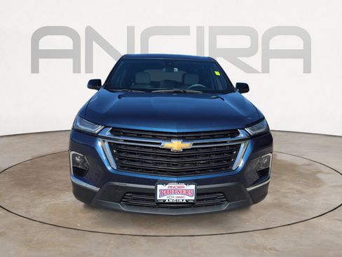 Used 2023 Chevrolet Traverse LS w/ LPO, Cargo Package FWD image 4