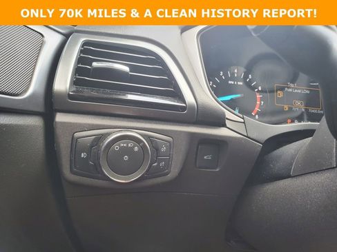 Used 2015 Ford Fusion SE w/ Equipment Group 201A image 14