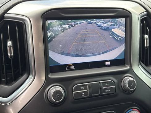 Used 2022 Chevrolet Silverado 2500 LT w/ Convenience Package RWD image 26
