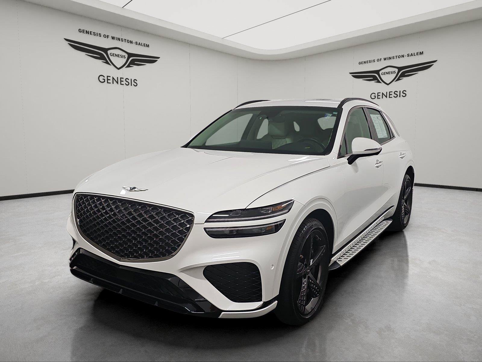 Used 2025 Genesis GV70 3.5T Sport w/ Sport Advanced Package AWD/4WD image 1