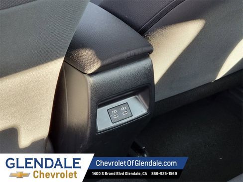 Used 2023 Toyota Corolla LE image 12