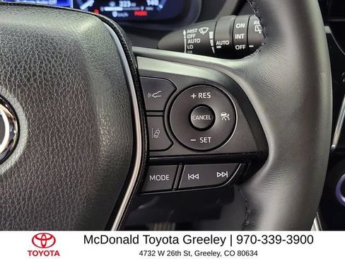 Used 2023 Toyota Venza Limited AWD/4WD image 9