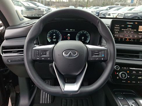 Certified 2025 INFINITI QX60 Luxe image 21
