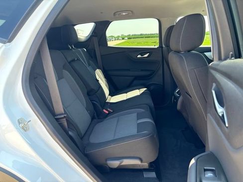 Used 2024 Chevrolet Blazer LT w/ Convenience Package FWD image 19
