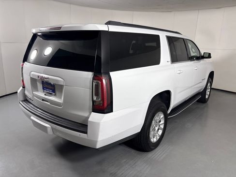 Used 2019 GMC Yukon XL SLT AWD/4WD image 8