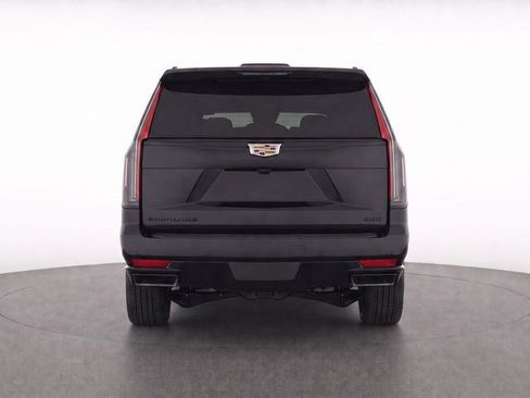 Certified 2023 Cadillac Escalade ESV Sport Platinum w/ LPO, ONYX Package AWD/4WD image 4