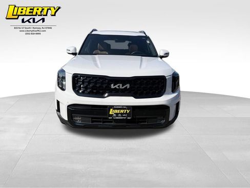 Used 2024 Kia Telluride SX X-Line AWD/4WD image 2