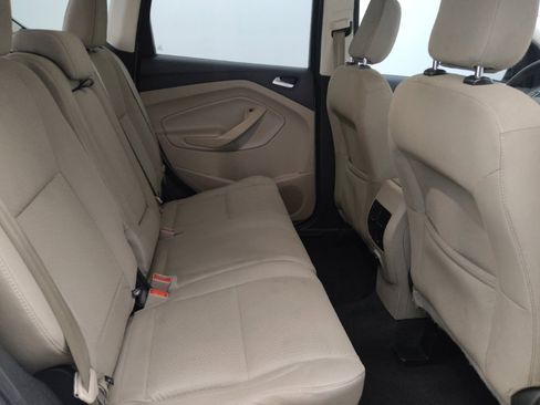 Used 2018 Ford Escape SE w/ SE Sync 3 Package image 19