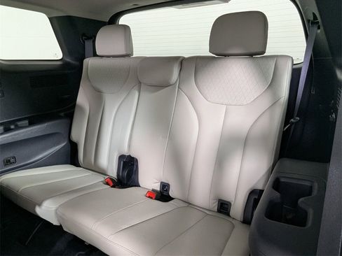 Used 2021 Hyundai Palisade SEL w/ Premium Package image 24