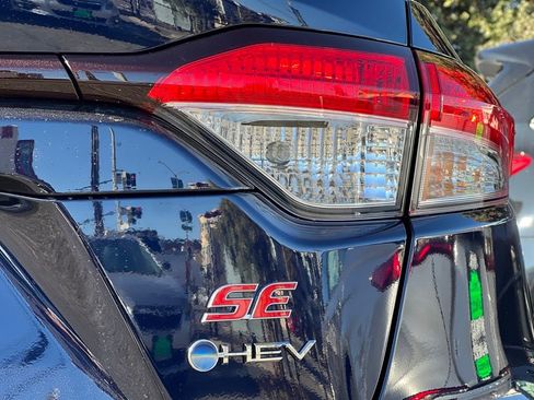 New 2026 Toyota Corolla SE image 7