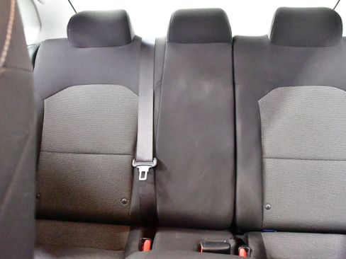 Used 2023 Kia Forte LXS w/ LXS Technology Package image 17