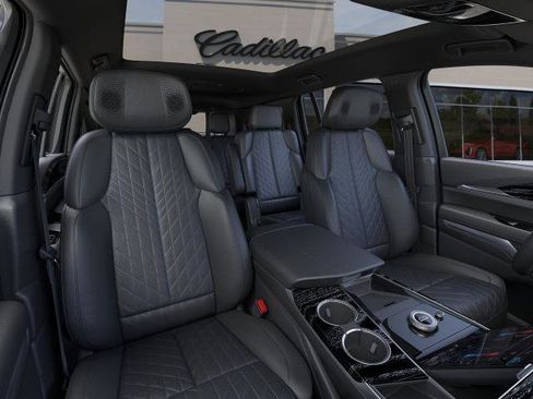 New 2025 Cadillac Escalade IQ Luxury 1 image 38
