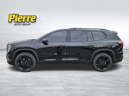Used 2025 GMC Acadia Elevation w/ Elevation Premium Package AWD/4WD image 3