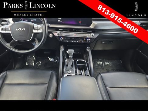 Used 2024 Kia Telluride S image 10
