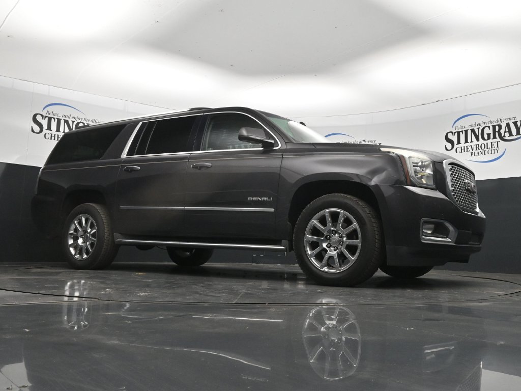 Used 2016 GMC Yukon XL Denali w/ Open Road Package RWD image 26