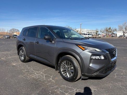 Used 2021 Nissan Rogue S image 7