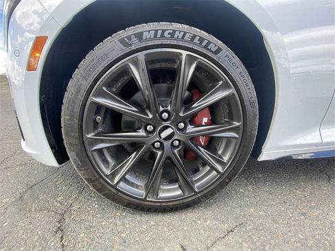 Used 2026 Cadillac CT5 V w/ Platinum Package image 10