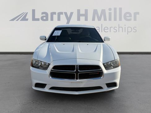 Used 2014 Dodge Charger SE image 8